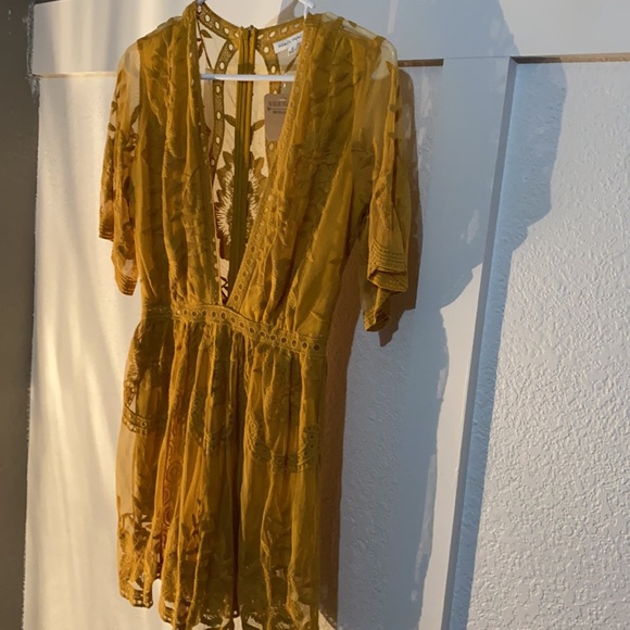 Women’s lace romper - Picture 5 of 6